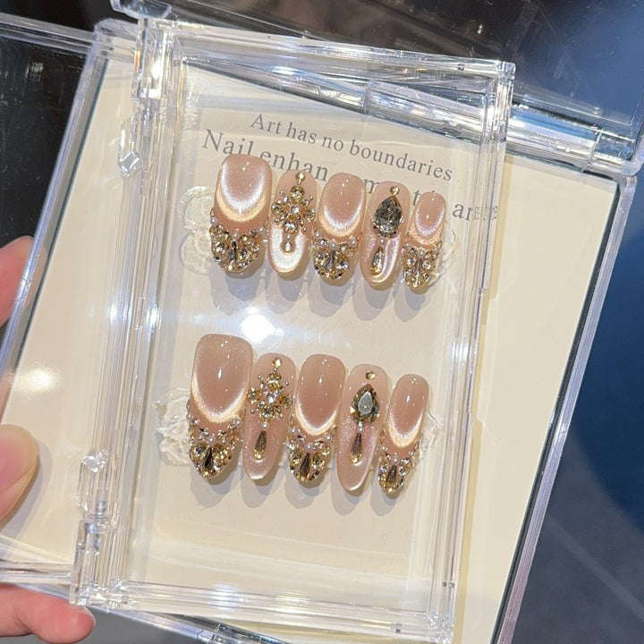 Glamorous artificial nails with glitter details Stornfield