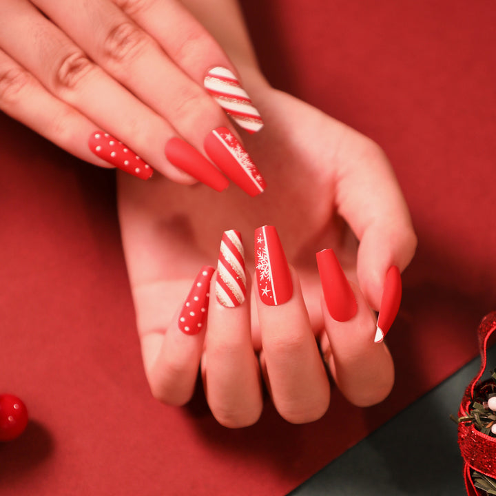 Artful Nail Extensions in Festive Design Stornfield