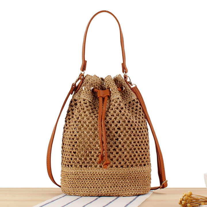 Braided Bucket Bag Made of Natural Material Stornfield
