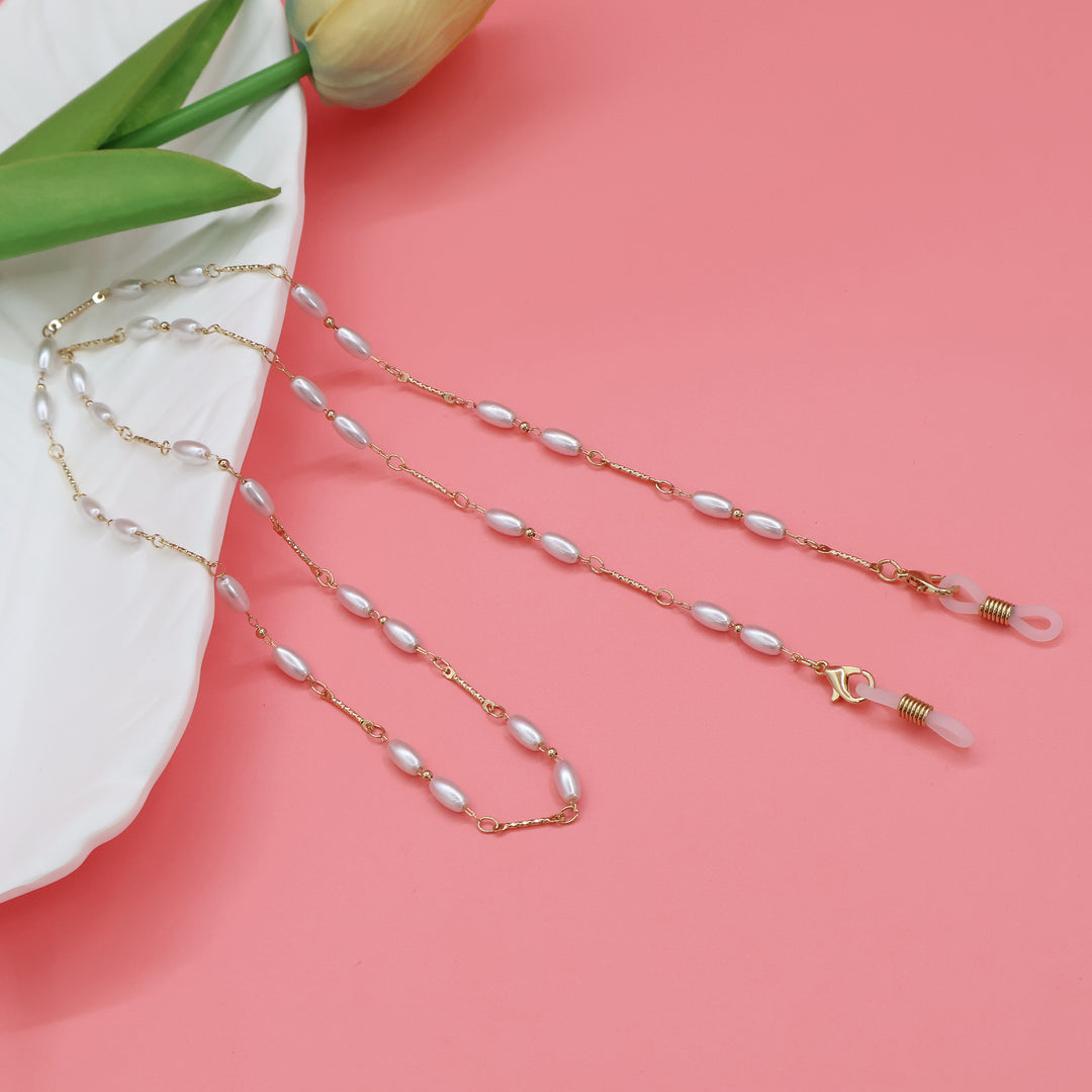 Elegant Pearl Beaded Necklace Stornfield