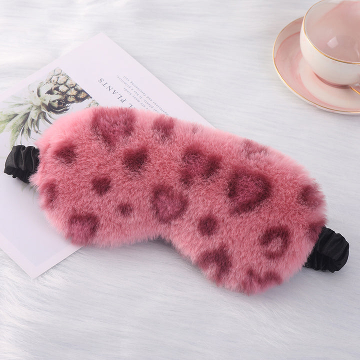 Women's cuddly faux fur sleep mask with heart-embossed surface and gathered comfort band Stornfield