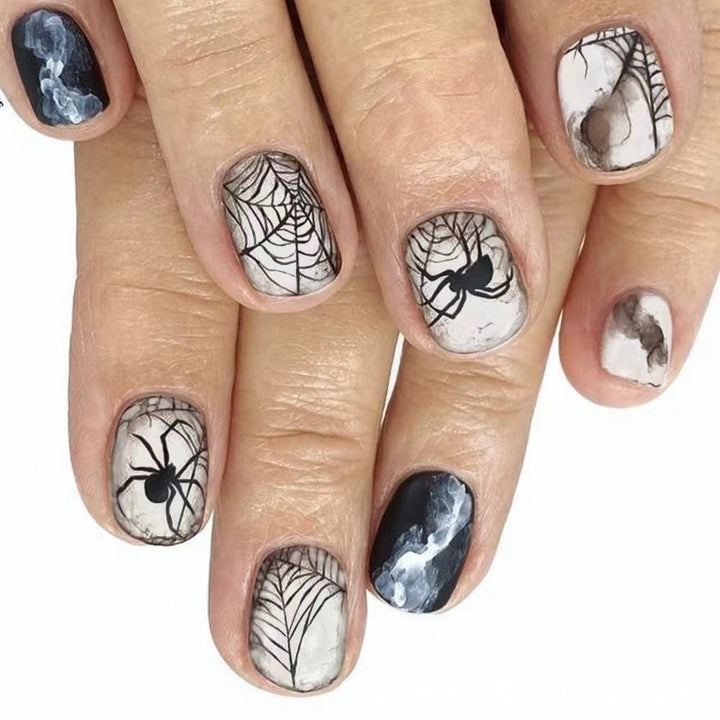 Spooky Spider-Themed Press-On Nails Stornfield