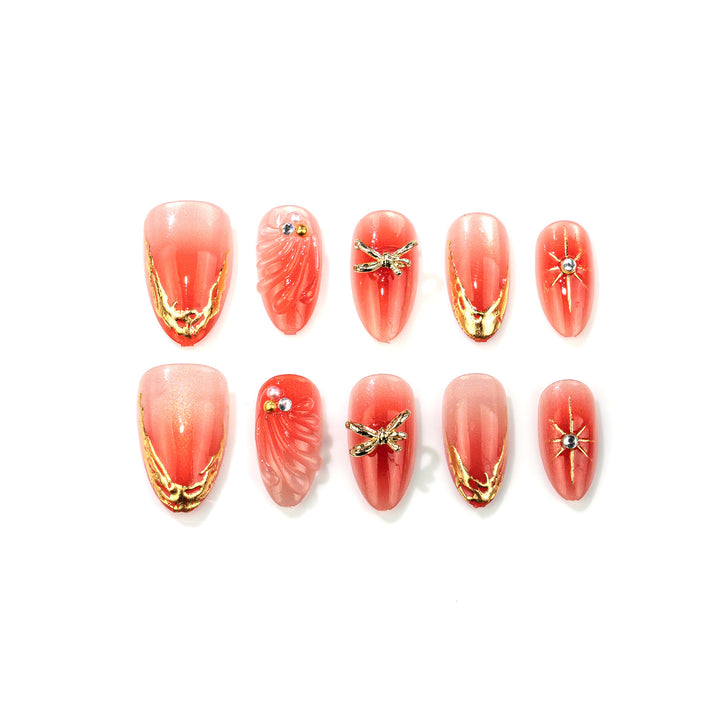 Artistic Press-On Nails with Elegant Gold Accents Stornfield