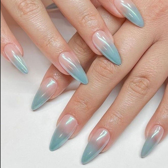 Elegant DIY Press-On Nail Set Stornfield