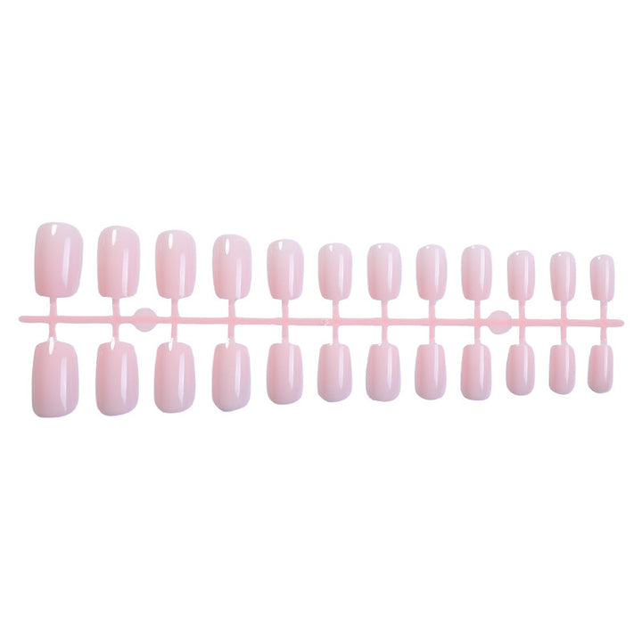 Artificial nail set with delicate and transparent finish Stornfield