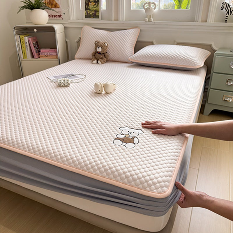 Soft Quilted Bear Print Mattress Protector
