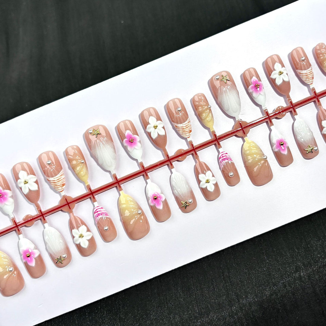 Decorative Floral-Themed Press-On Nail Art Set