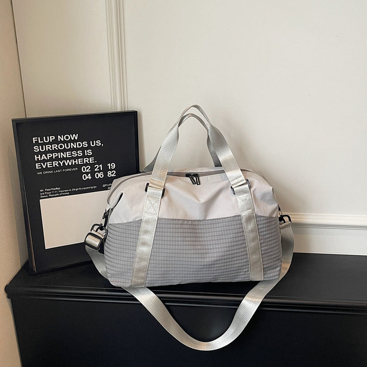 Versatile sports and travel bag with breathable material and robust design Stornfield