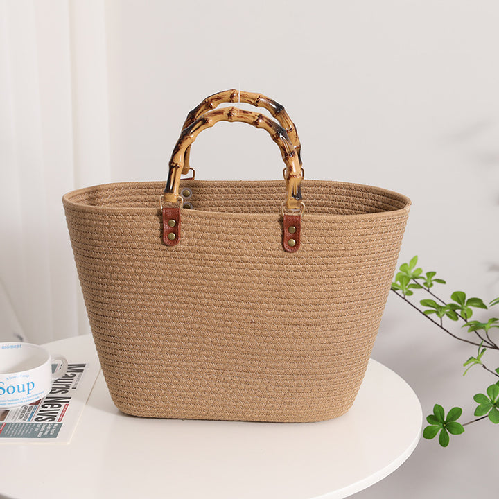 Fashionable straw bag with bamboo handles Stornfield