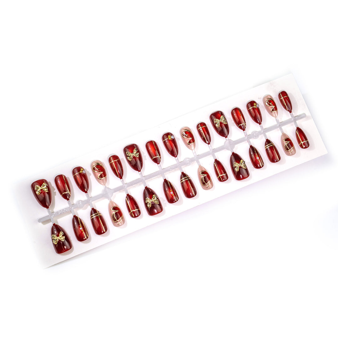 Glamorous Nail Art Set with Gold Accents