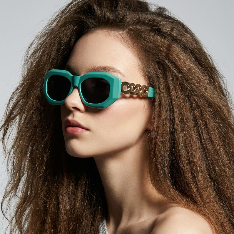 Ladies fashionable sunglasses with luxurious chain frame Stornfield