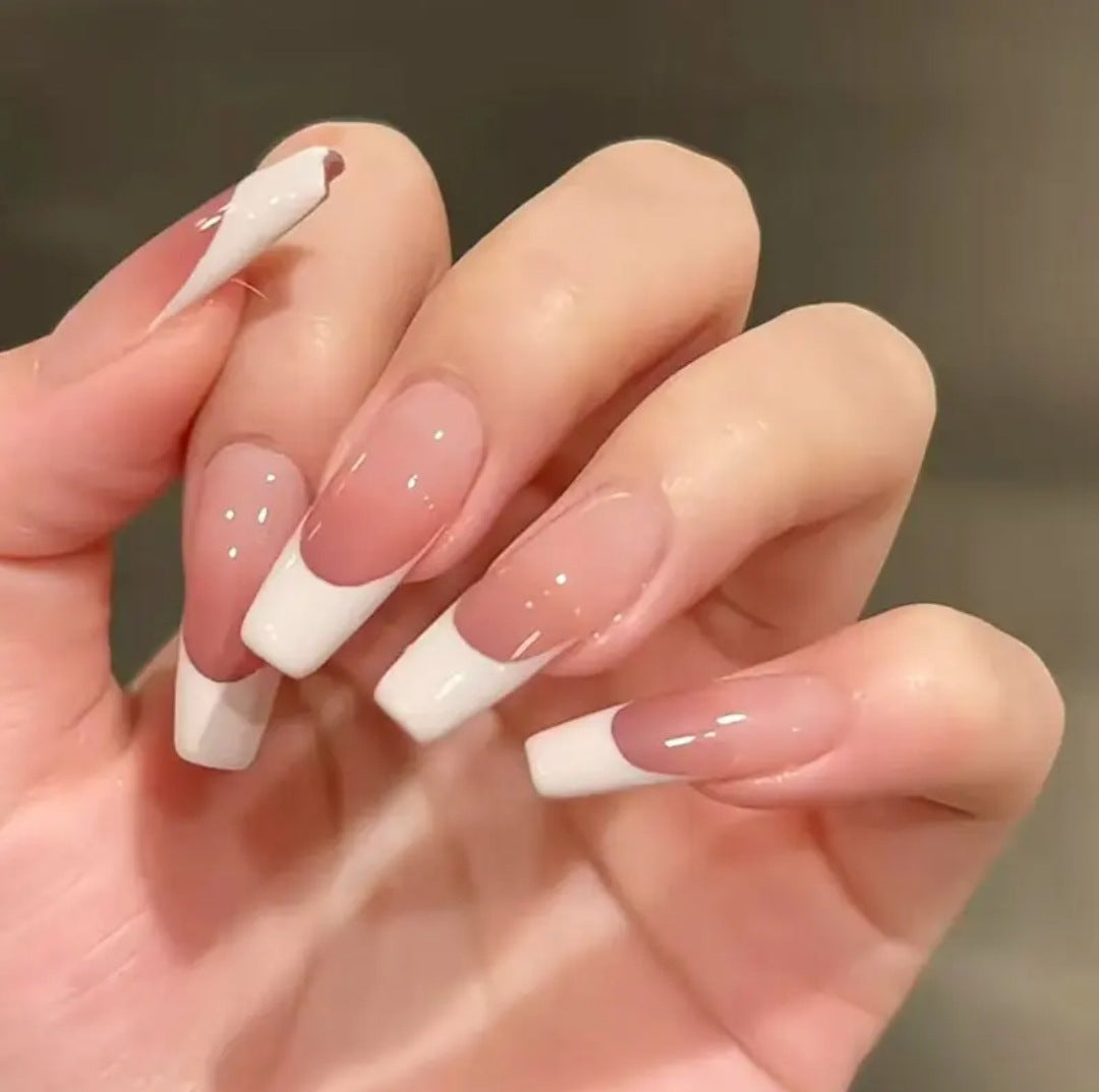 Nail art with cute animal motifs Stornfield
