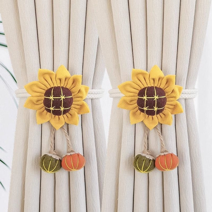 Decorative curtain flower clips Stornfield