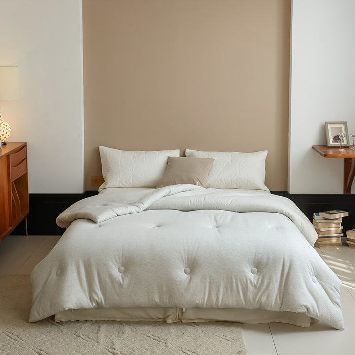 Tufted Lightweight Down-Alternative Reversible Duvet Comforter