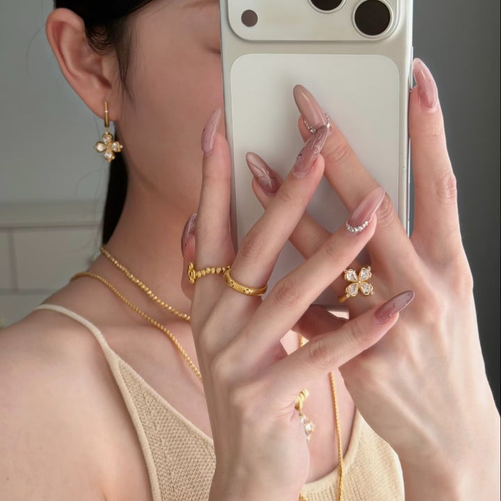 Elegant Nail Art Extensions