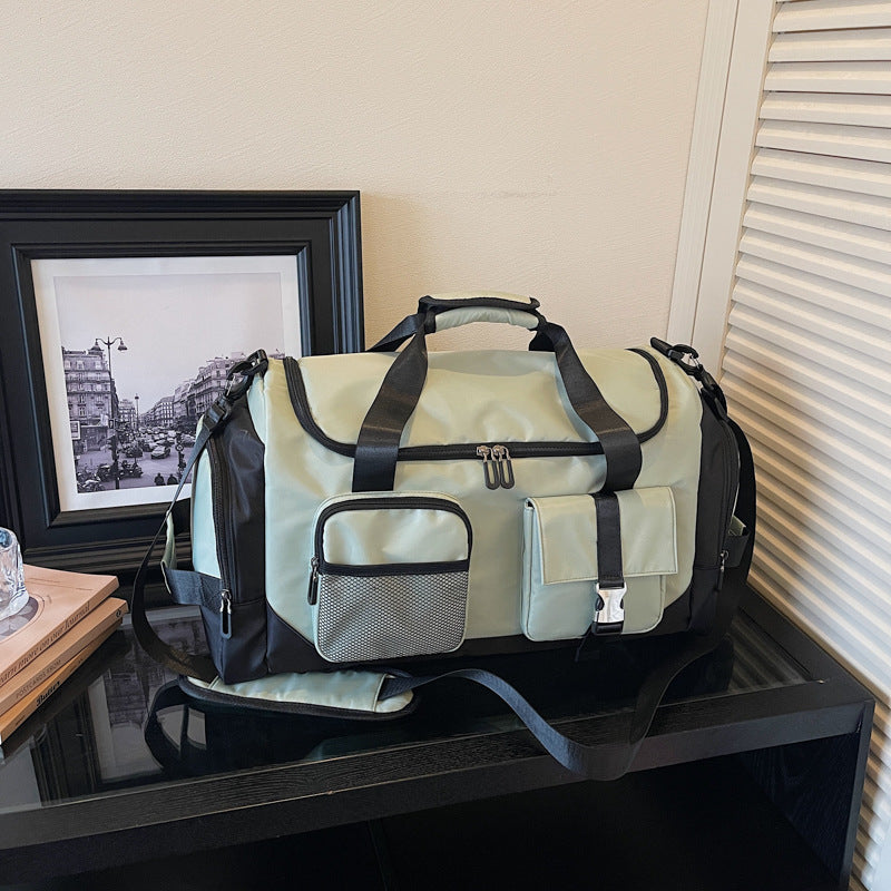 Sporty multifunctional travel bag with external pocket Stornfield