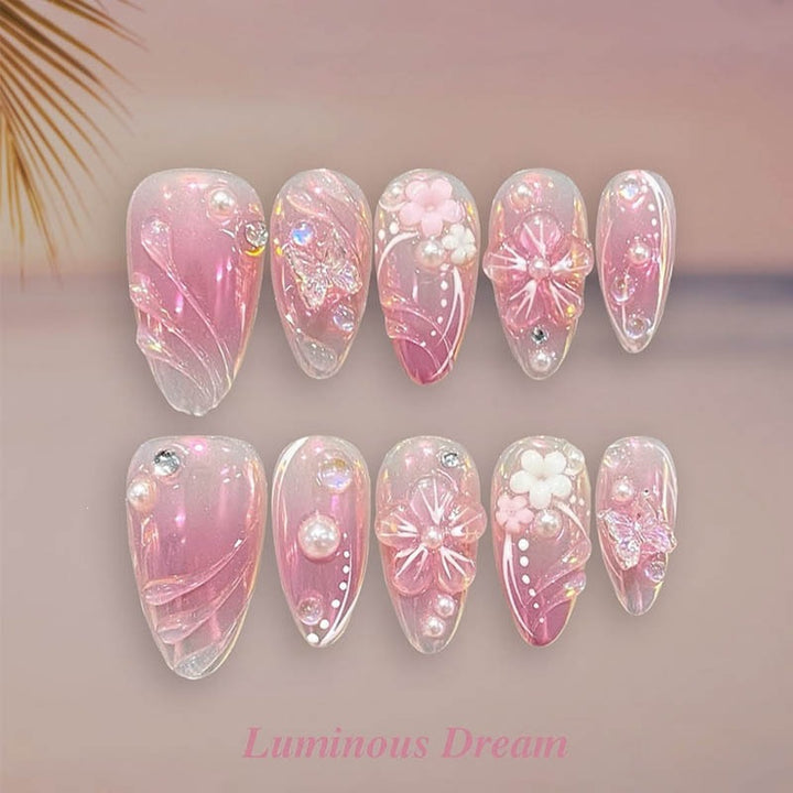 Creative nail art set with maritime accents Stornfield