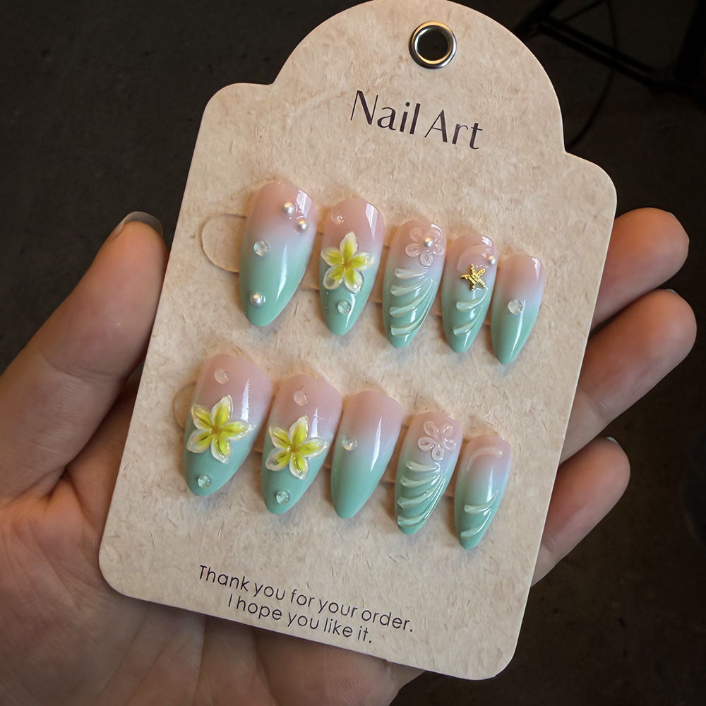 Floral-Accent Press-On Nail Art Kit Stornfield