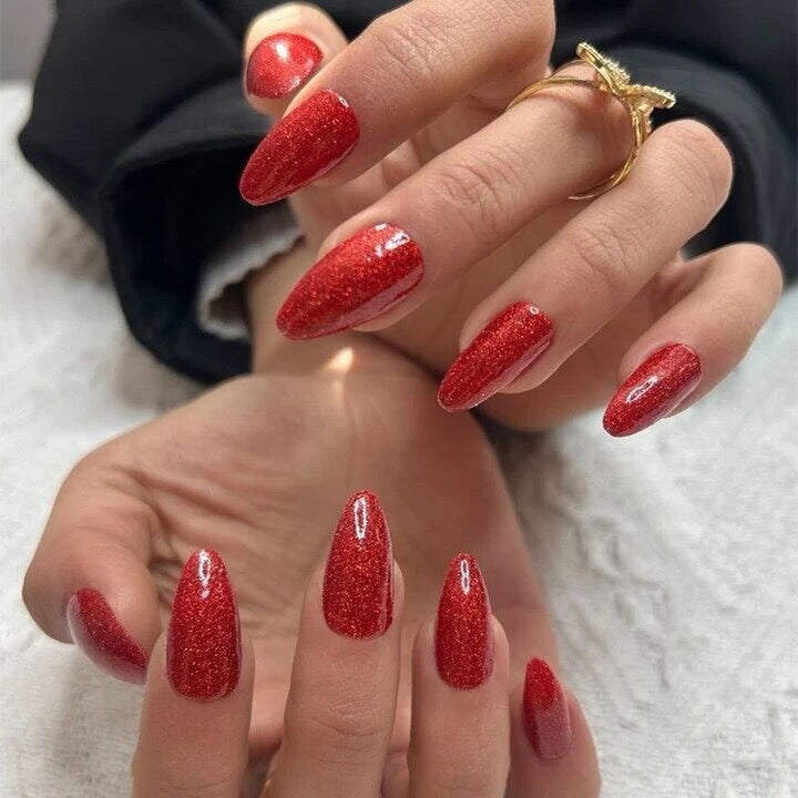 Elegant DIY Press-On Nail Set Stornfield