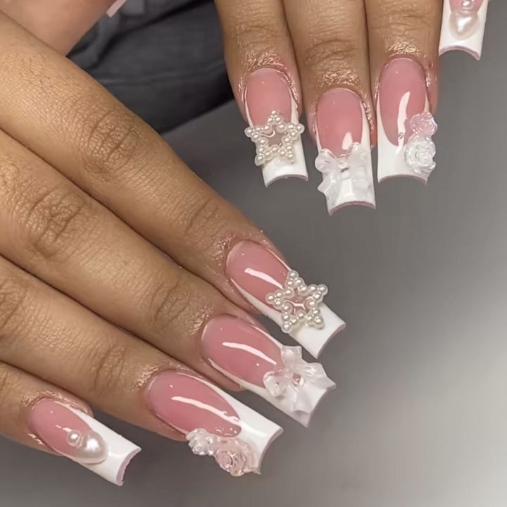 Artificial nail set with floral 3D decorations and elegant details Stornfield