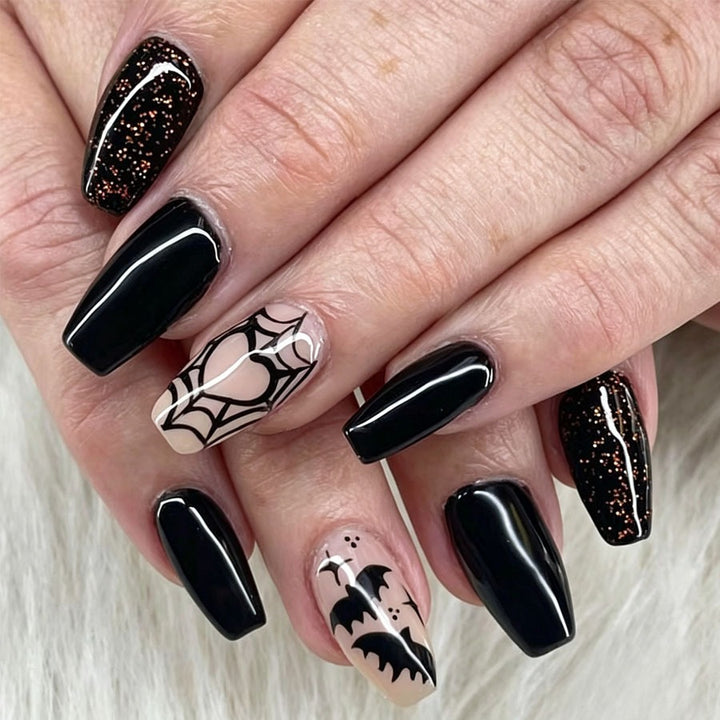 Artificial nail set with Halloween motif and creepy designs Stornfield