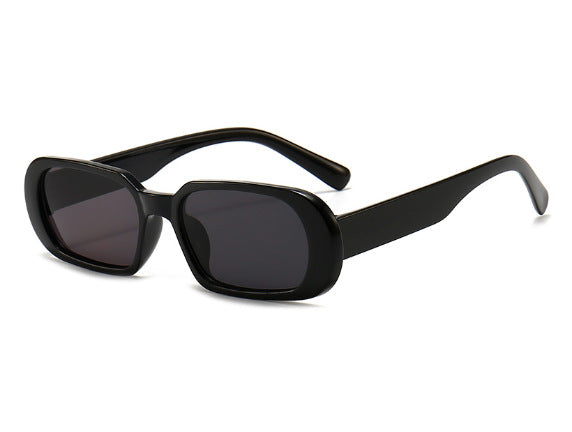 Women Fashion Sunglasses with Robust and Timeless Design Stornfield