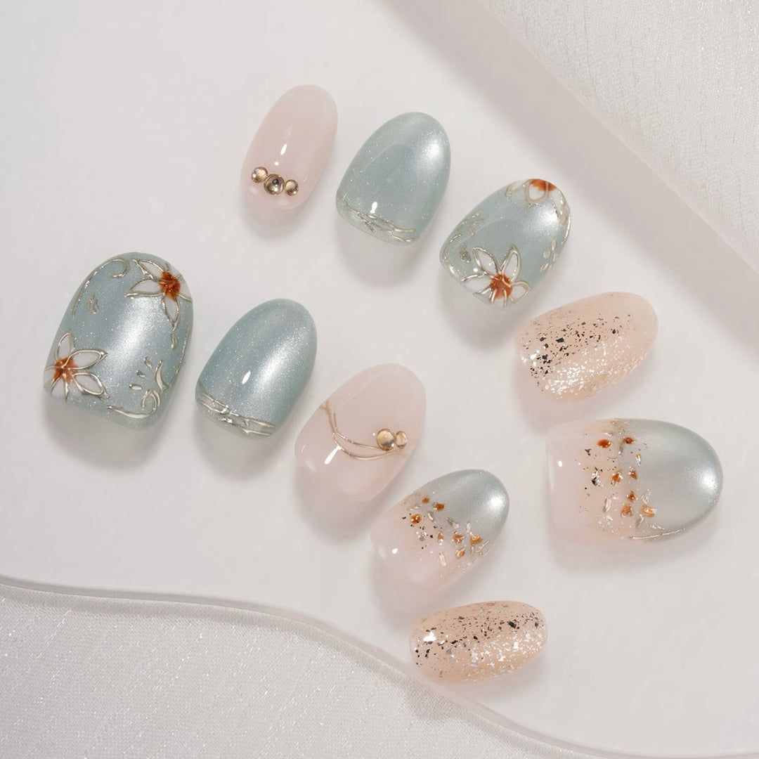Decorative Press-On Nail Art Set with Unique Floral Accents