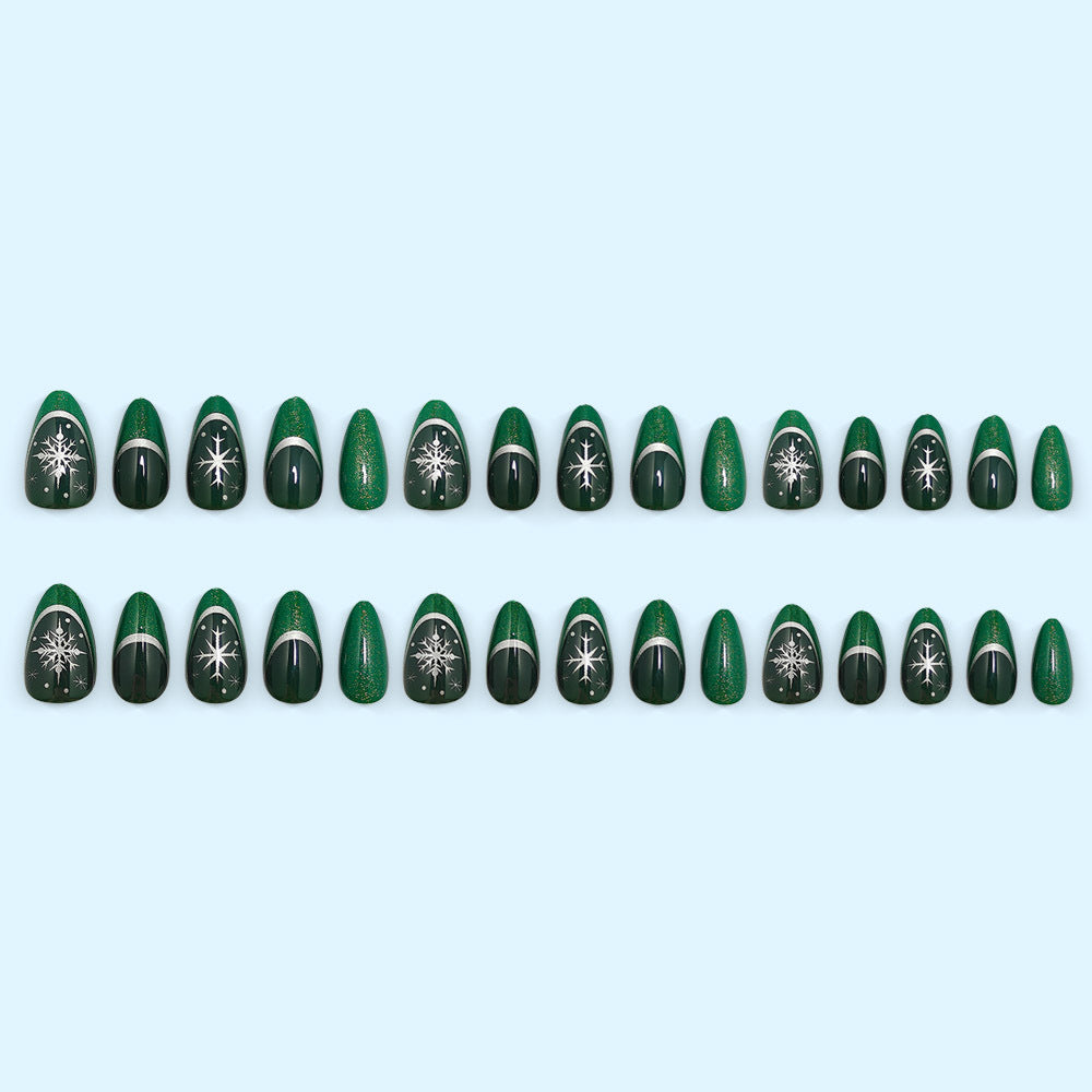 High-quality artificial nails in winter design Stornfield