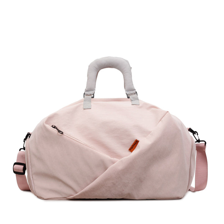 Sporty Travel Bag With Innovative Design Stornfield