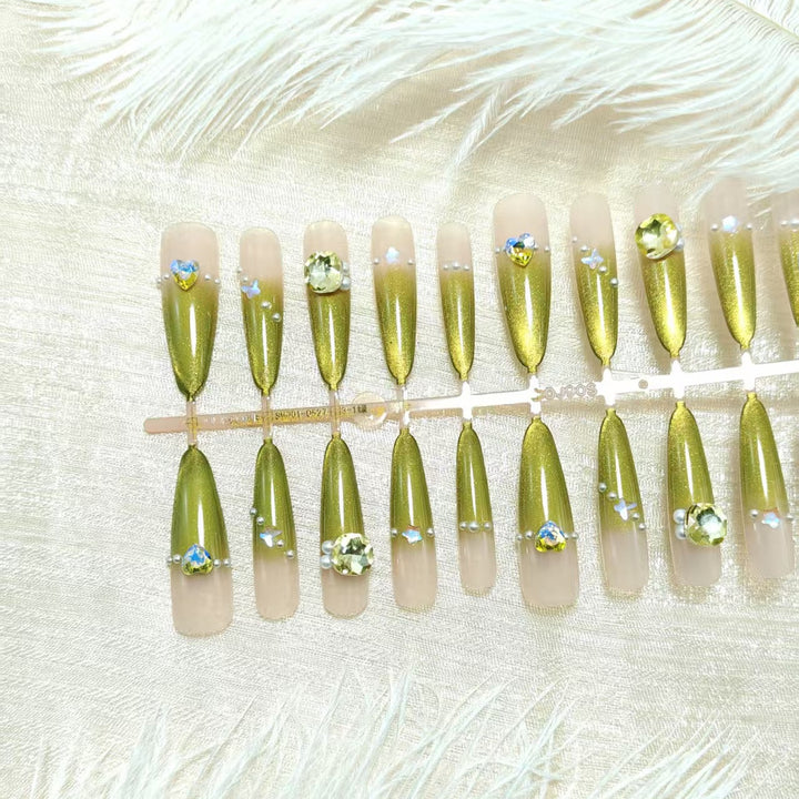 Artificial nails with elegant glitter accents Stornfield