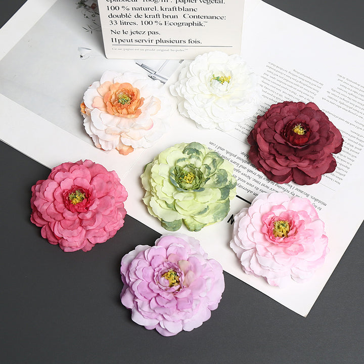 Elegant Floral Hair Accessory for Decorative Styling