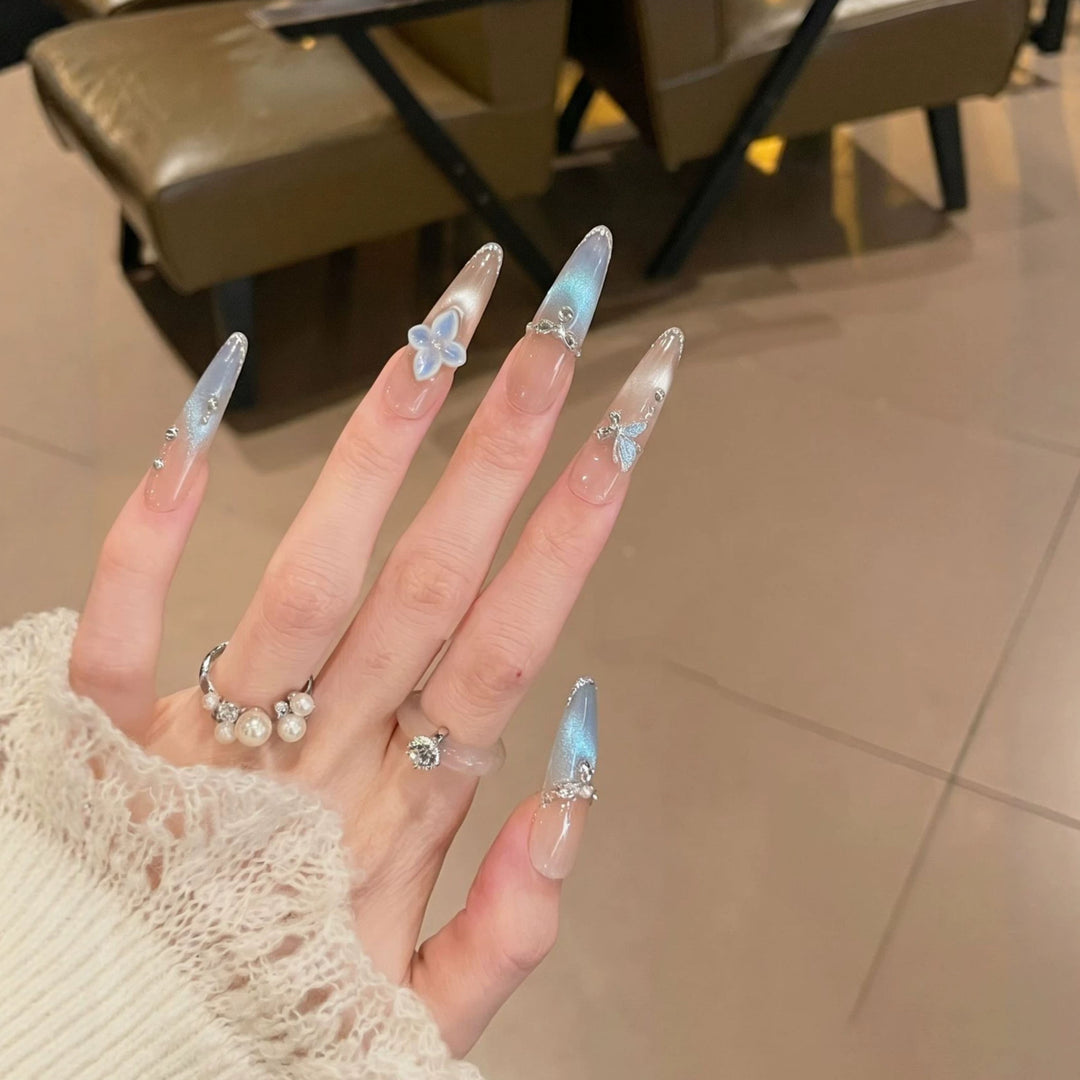 Artistic Press-On Nail Set with Floral and Gemstone Accents Stornfield
