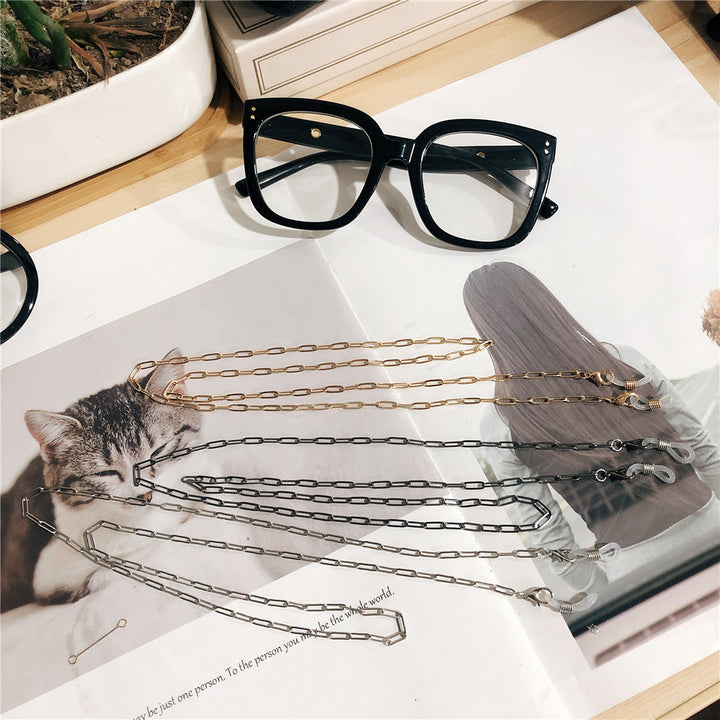Chic Metal Link Eyewear Chain Stornfield