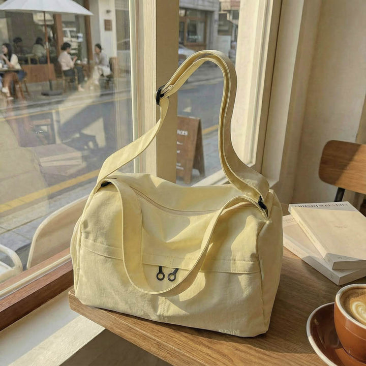 Versatile Urban Utility Messenger Bag Stornfield