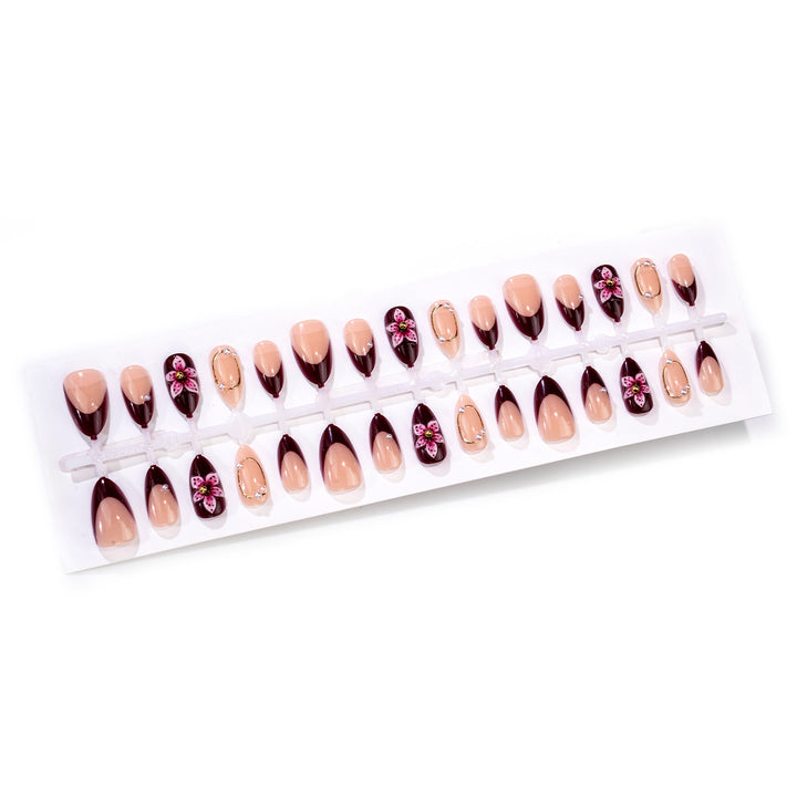 Decorative Floral Press-On Nail Art Set with Elegant Embellishments Stornfield