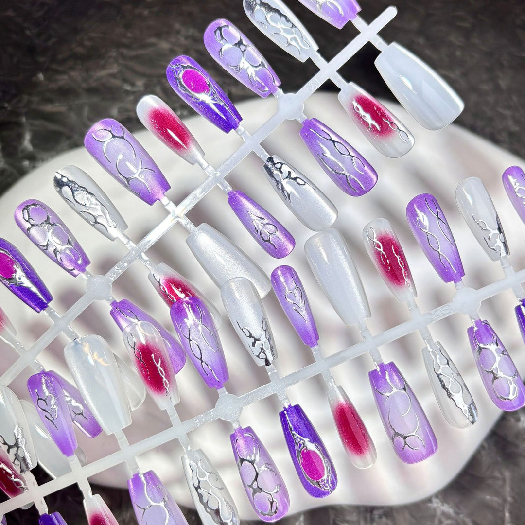 Premium Artistic Press-On Nail Kit