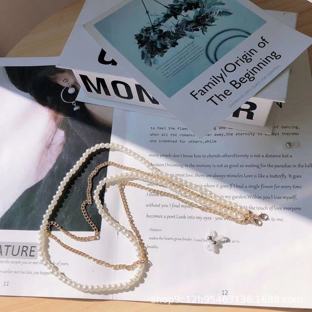 Elegant Pearl and Chain Reading Glasses Holder Stornfield