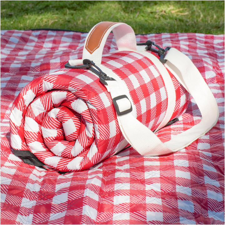 Unisex practical picnic blanket with carrying handle and water-repellent surface Stornfield