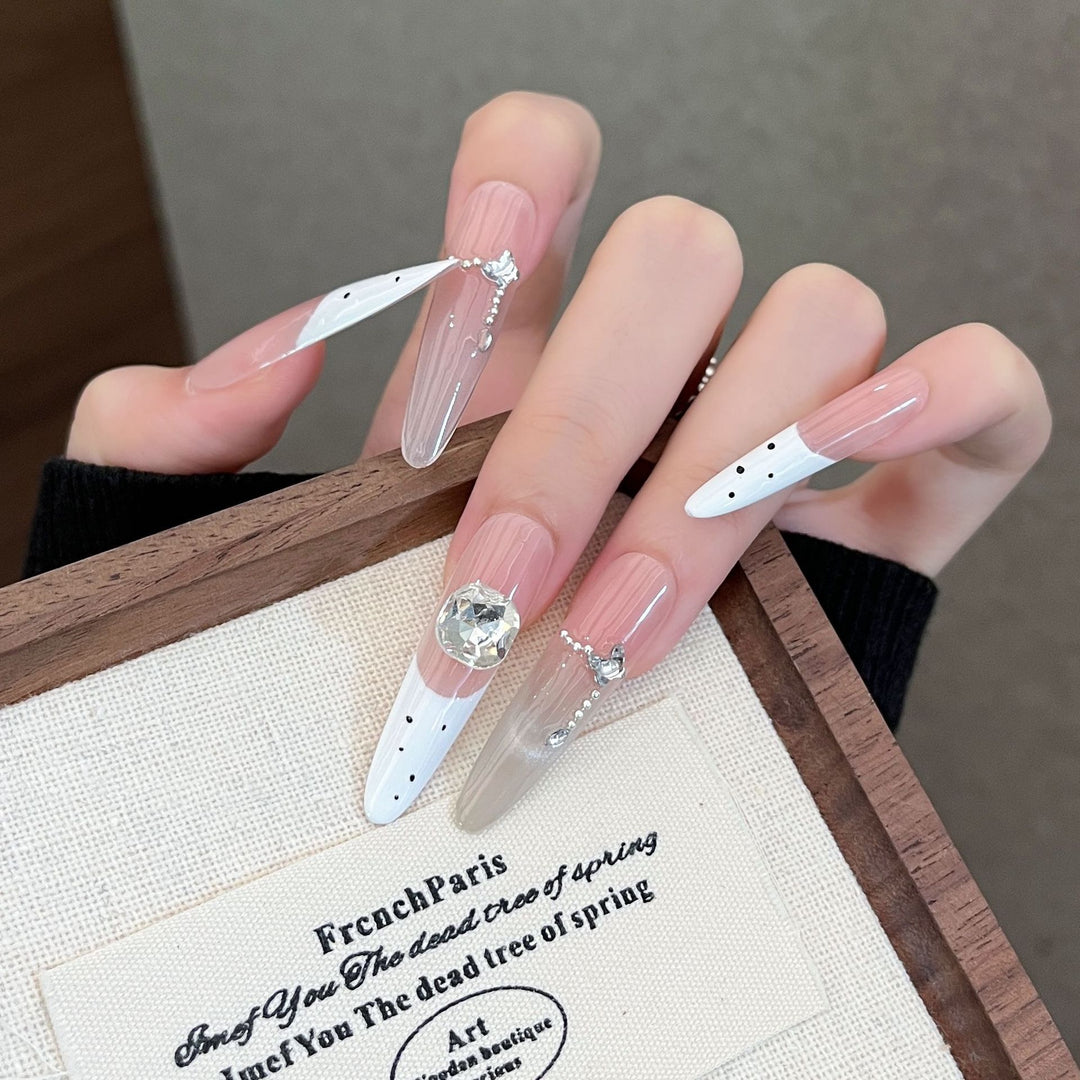 Elegant Handcrafted Press-On Nail Set Stornfield