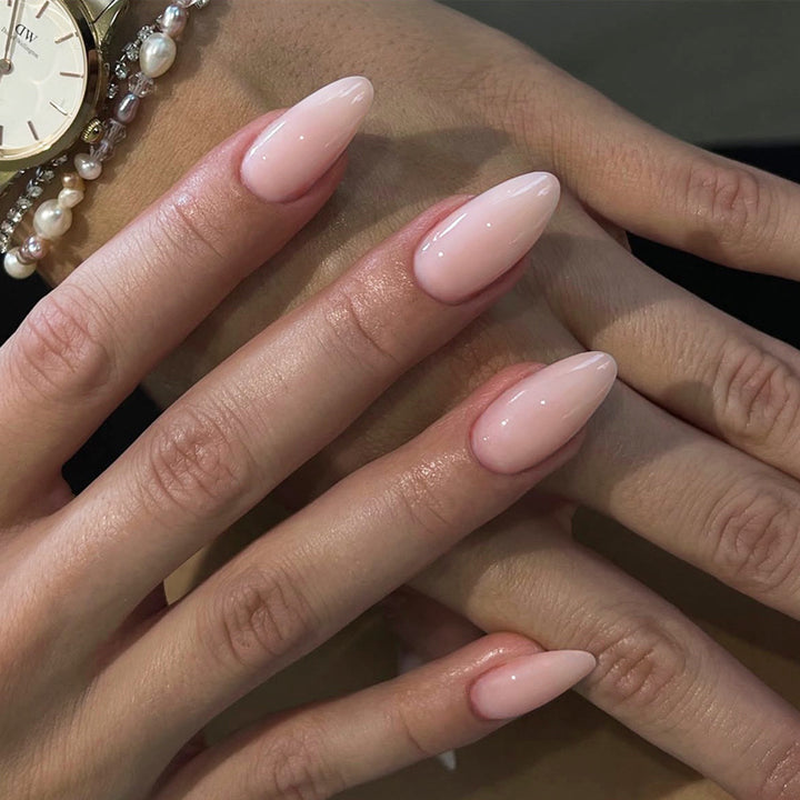 Premium Trendy Artificial Nails Stornfield