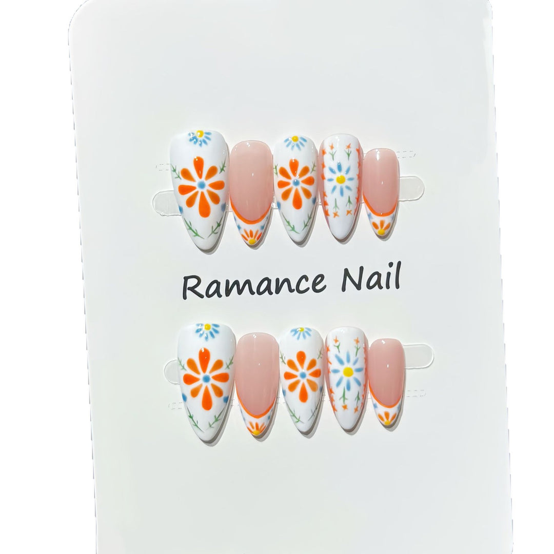 Floral Themed Press-On Nail Art Set Stornfield