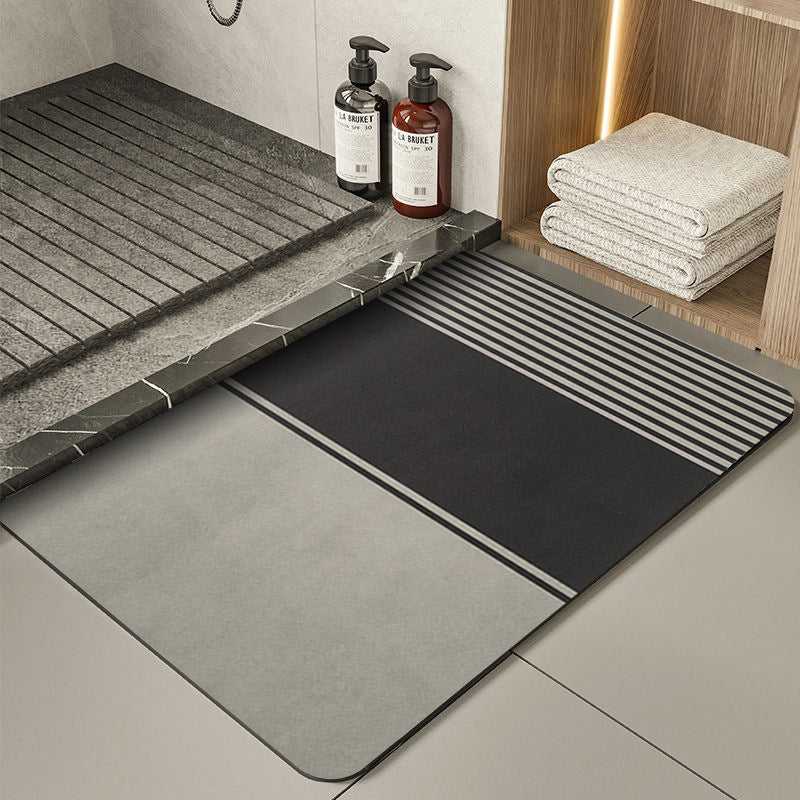 Modern Geometric Bath Mat Stornfield
