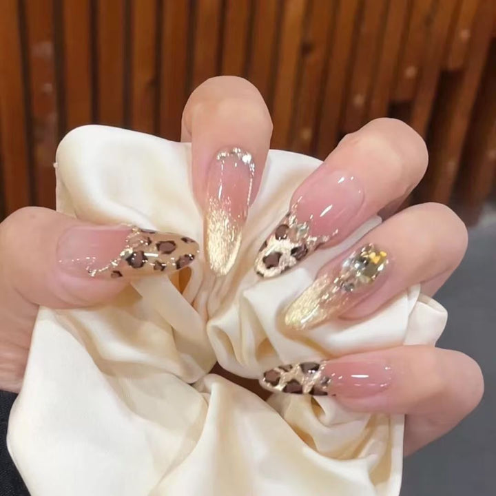 Decorative Press-On Nail Art Set with Cute Bow Accents Stornfield