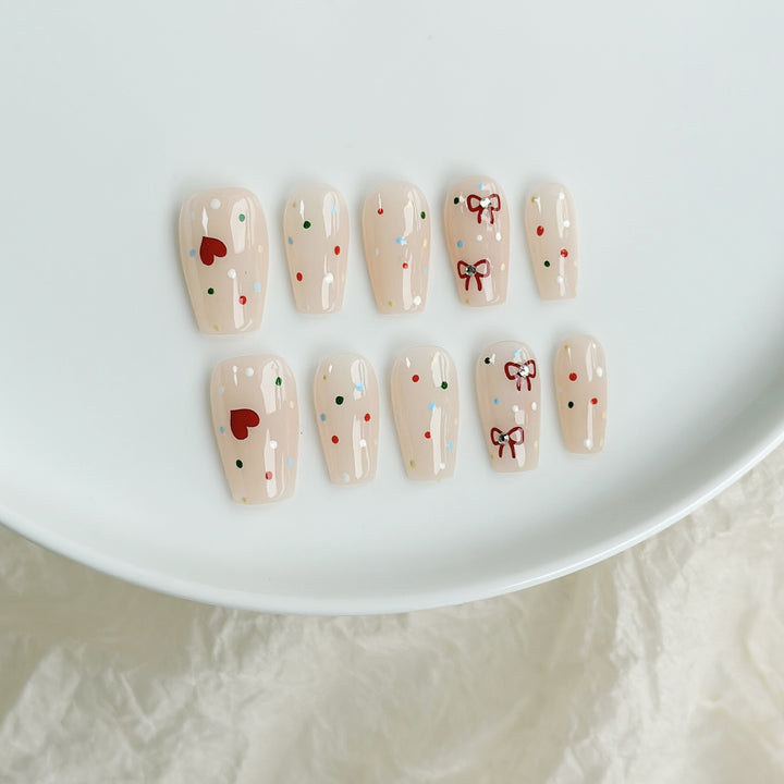Decorative Press-On Nail Art Set with Floral Accents  1791773215