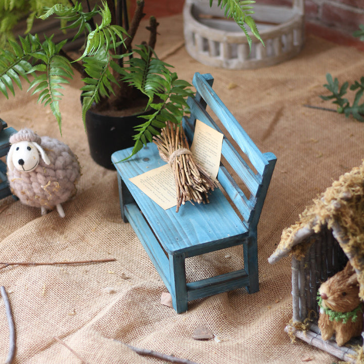 Miniature wooden chair Stornfield