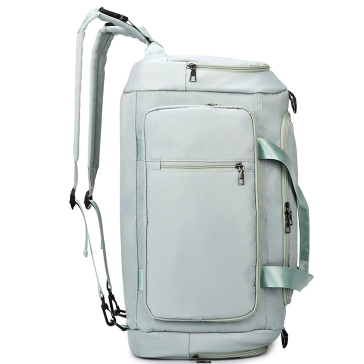 Travel bag with versatile storage and robust zippers Stornfield