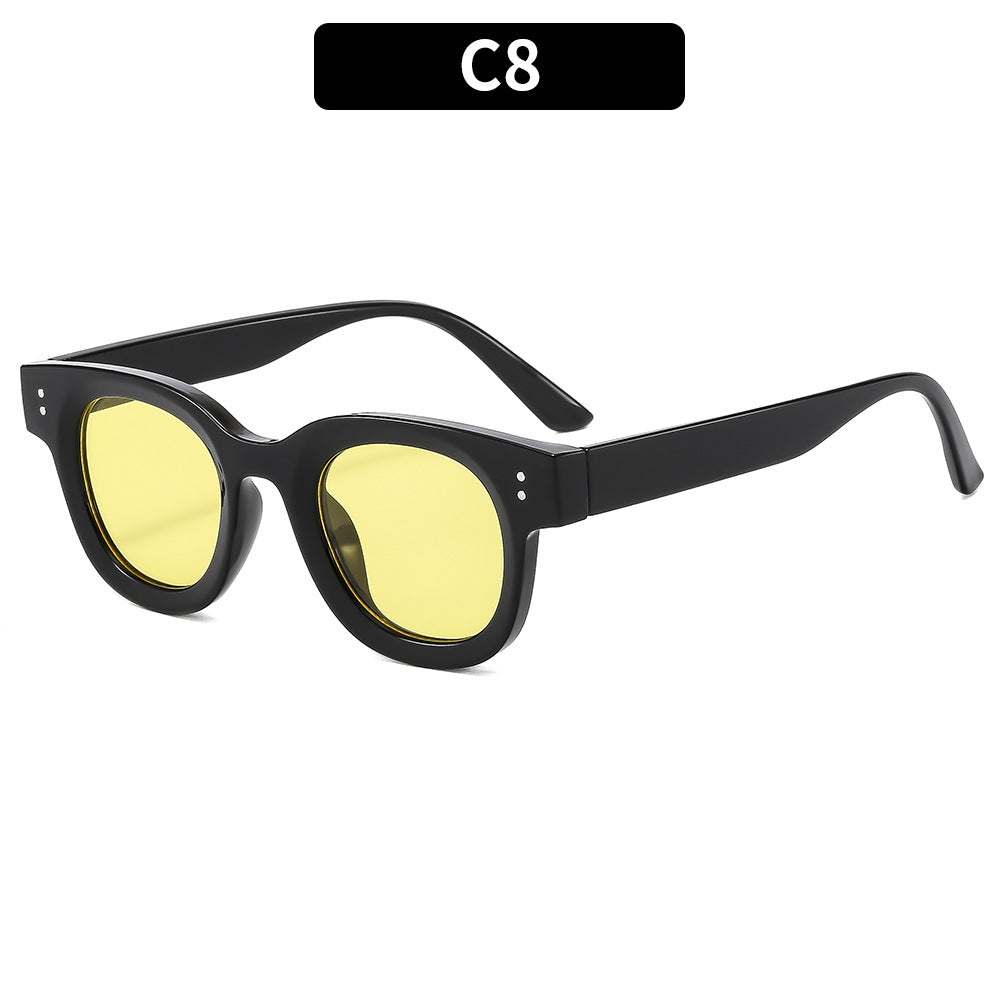 Fashionable Retro Square Sunglasses