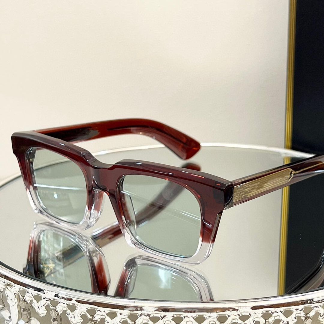 Women's Premium Sunglasses with extravagant rectangular frame and highly comfortable lenses Stornfield