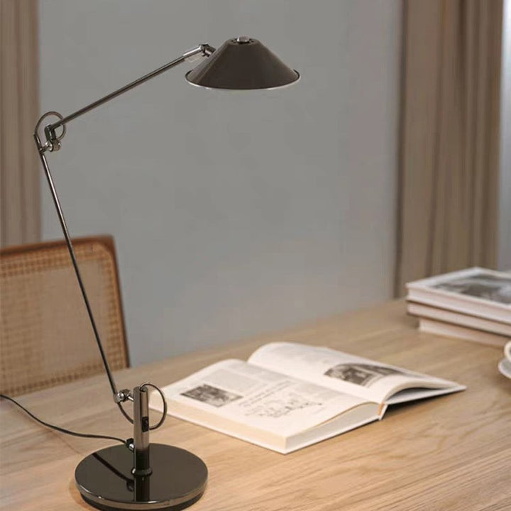 Adjustable Task Lighting Desk Lamp