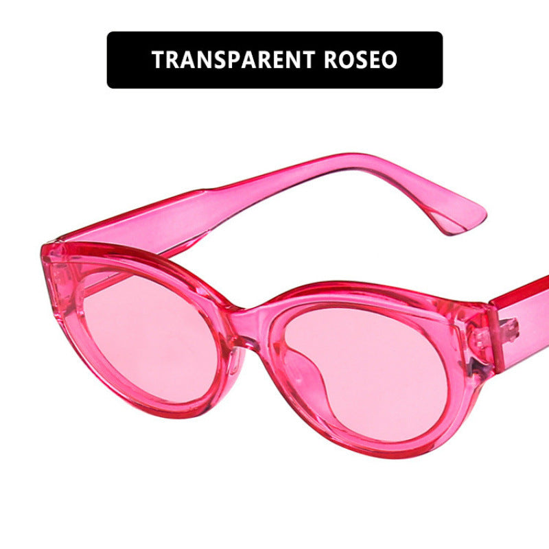 Women Cat-Eye Sunglasses with striking pattern Stornfield